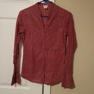 Maroon top
